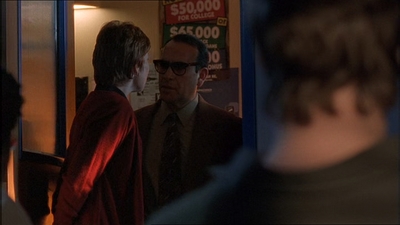 ROSWELL_-_E1X15_INDEPENDENCE_DAY_176.jpg