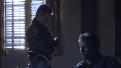 ROSWELL_-_E1X15_INDEPENDENCE_DAY_178.jpg