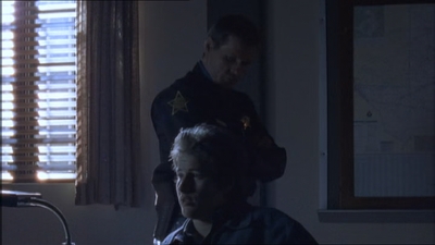 ROSWELL_-_E1X15_INDEPENDENCE_DAY_185.jpg