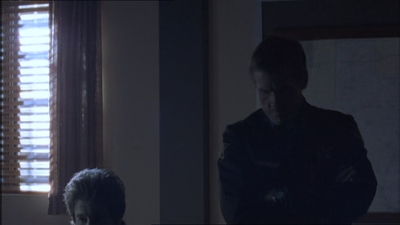 ROSWELL_-_E1X15_INDEPENDENCE_DAY_199.jpg