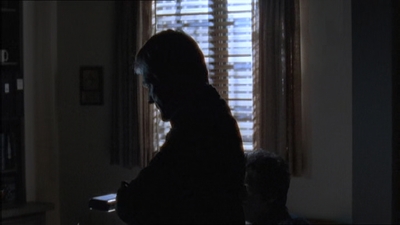 ROSWELL_-_E1X15_INDEPENDENCE_DAY_213.jpg