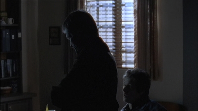 ROSWELL_-_E1X15_INDEPENDENCE_DAY_214.jpg