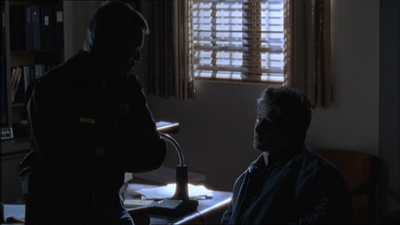 ROSWELL_-_E1X15_INDEPENDENCE_DAY_227.jpg