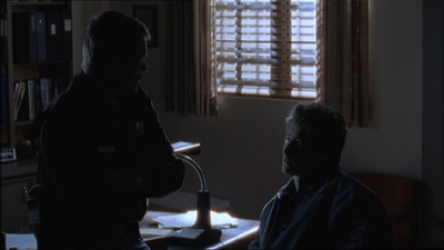 ROSWELL_-_E1X15_INDEPENDENCE_DAY_231.jpg