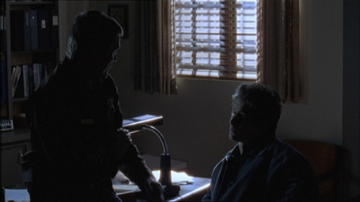 ROSWELL_-_E1X15_INDEPENDENCE_DAY_233.jpg