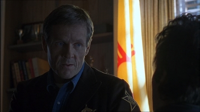 ROSWELL_-_E1X15_INDEPENDENCE_DAY_295.jpg