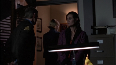 ROSWELL_-_E1X15_INDEPENDENCE_DAY_316.jpg