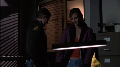ROSWELL_-_E1X15_INDEPENDENCE_DAY_325.jpg