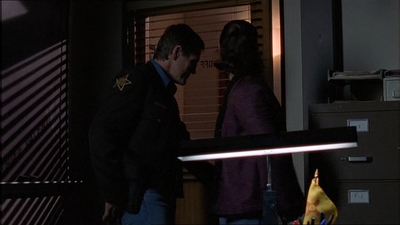 ROSWELL_-_E1X15_INDEPENDENCE_DAY_328.jpg