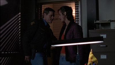ROSWELL_-_E1X15_INDEPENDENCE_DAY_334.jpg