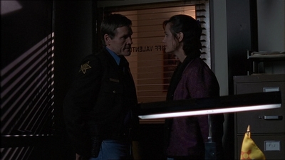 ROSWELL_-_E1X15_INDEPENDENCE_DAY_365.jpg