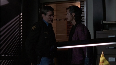 ROSWELL_-_E1X15_INDEPENDENCE_DAY_368.jpg