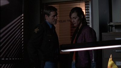 ROSWELL_-_E1X15_INDEPENDENCE_DAY_376.jpg