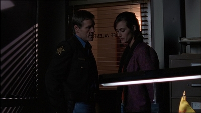 ROSWELL_-_E1X15_INDEPENDENCE_DAY_378.jpg