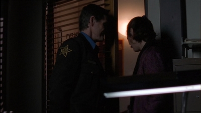 ROSWELL_-_E1X15_INDEPENDENCE_DAY_446.jpg