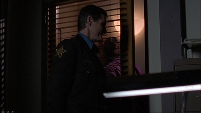 ROSWELL_-_E1X15_INDEPENDENCE_DAY_451.jpg