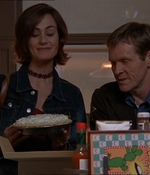 ROSWELL_-_E1X15_INDEPENDENCE_DAY_087.jpg