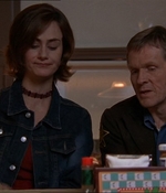 ROSWELL_-_E1X15_INDEPENDENCE_DAY_101.jpg