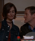 ROSWELL_-_E1X15_INDEPENDENCE_DAY_121.jpg