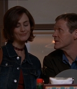 ROSWELL_-_E1X15_INDEPENDENCE_DAY_124.jpg