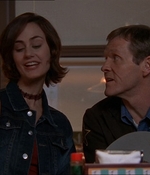 ROSWELL_-_E1X15_INDEPENDENCE_DAY_130.jpg