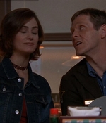 ROSWELL_-_E1X15_INDEPENDENCE_DAY_138.jpg