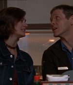 ROSWELL_-_E1X15_INDEPENDENCE_DAY_139.jpg
