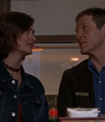 ROSWELL_-_E1X15_INDEPENDENCE_DAY_145.jpg