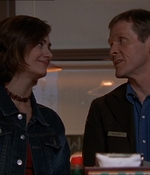 ROSWELL_-_E1X15_INDEPENDENCE_DAY_149.jpg