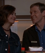 ROSWELL_-_E1X15_INDEPENDENCE_DAY_153.jpg