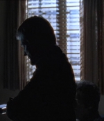ROSWELL_-_E1X15_INDEPENDENCE_DAY_213.jpg