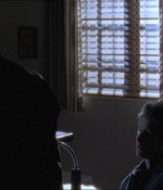 ROSWELL_-_E1X15_INDEPENDENCE_DAY_220.jpg
