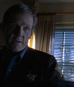 ROSWELL_-_E1X15_INDEPENDENCE_DAY_240.jpg