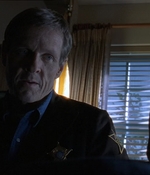 ROSWELL_-_E1X15_INDEPENDENCE_DAY_250.jpg
