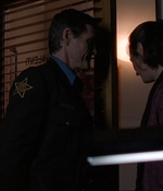 ROSWELL_-_E1X15_INDEPENDENCE_DAY_444.jpg