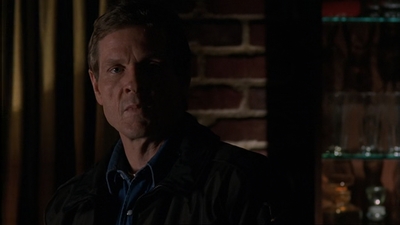 ROSWELL_-_E1X17_CRACY_032.jpg