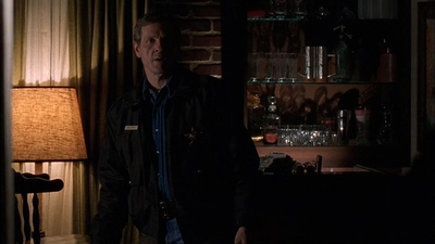 ROSWELL_-_E1X17_CRACY_041.jpg