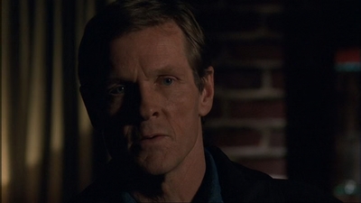 ROSWELL_-_E1X17_CRACY_050.jpg