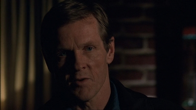 ROSWELL_-_E1X17_CRACY_052.jpg