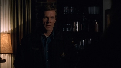 ROSWELL_-_E1X17_CRACY_058.jpg