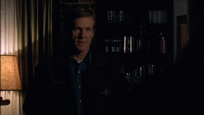 ROSWELL_-_E1X17_CRACY_061.jpg