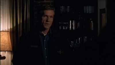 ROSWELL_-_E1X17_CRACY_064.jpg