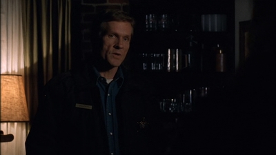 ROSWELL_-_E1X17_CRACY_066.jpg