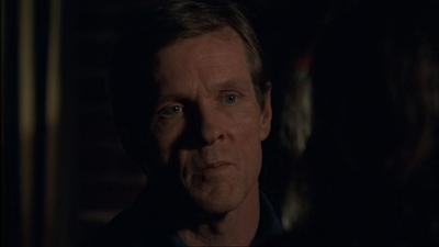 ROSWELL_-_E1X17_CRACY_068.jpg