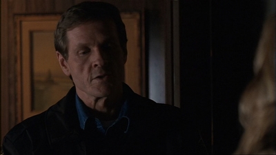 ROSWELL_-_E1X17_CRACY_079.jpg