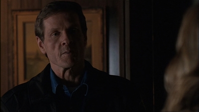 ROSWELL_-_E1X17_CRACY_083.jpg