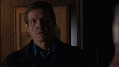 ROSWELL_-_E1X17_CRACY_087.jpg