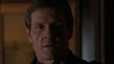 ROSWELL_-_E1X17_CRACY_102.jpg