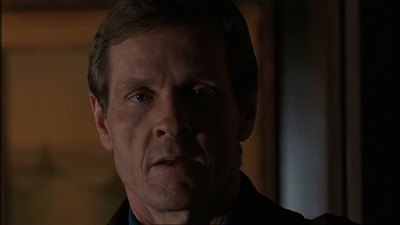 ROSWELL_-_E1X17_CRACY_106.jpg