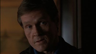ROSWELL_-_E1X17_CRACY_108.jpg